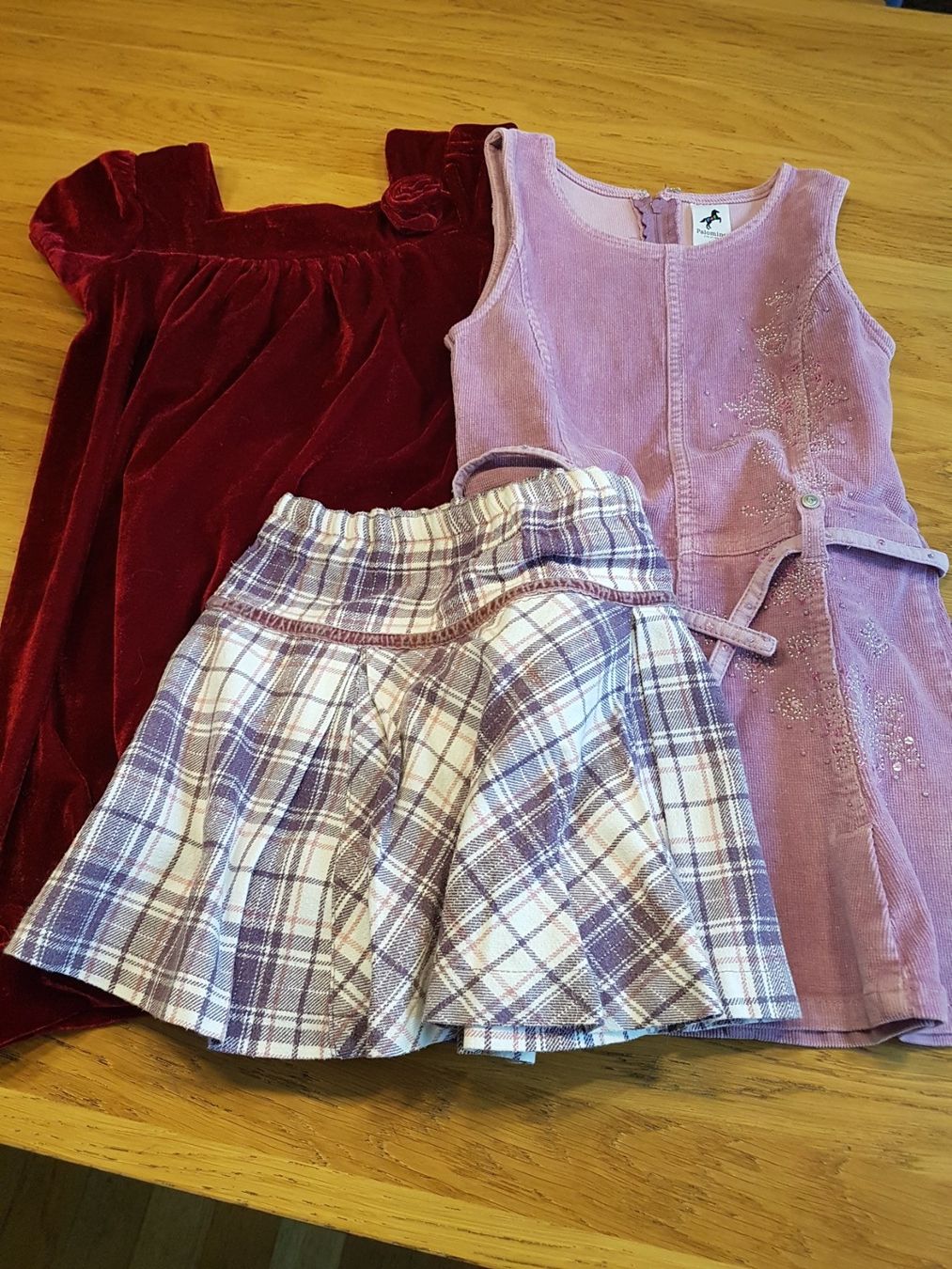 Lotti & Set di vestiti: Kleiderset Grösse 116 (14 Teile) – Usato da Buchrain venduto da Xaro01 1