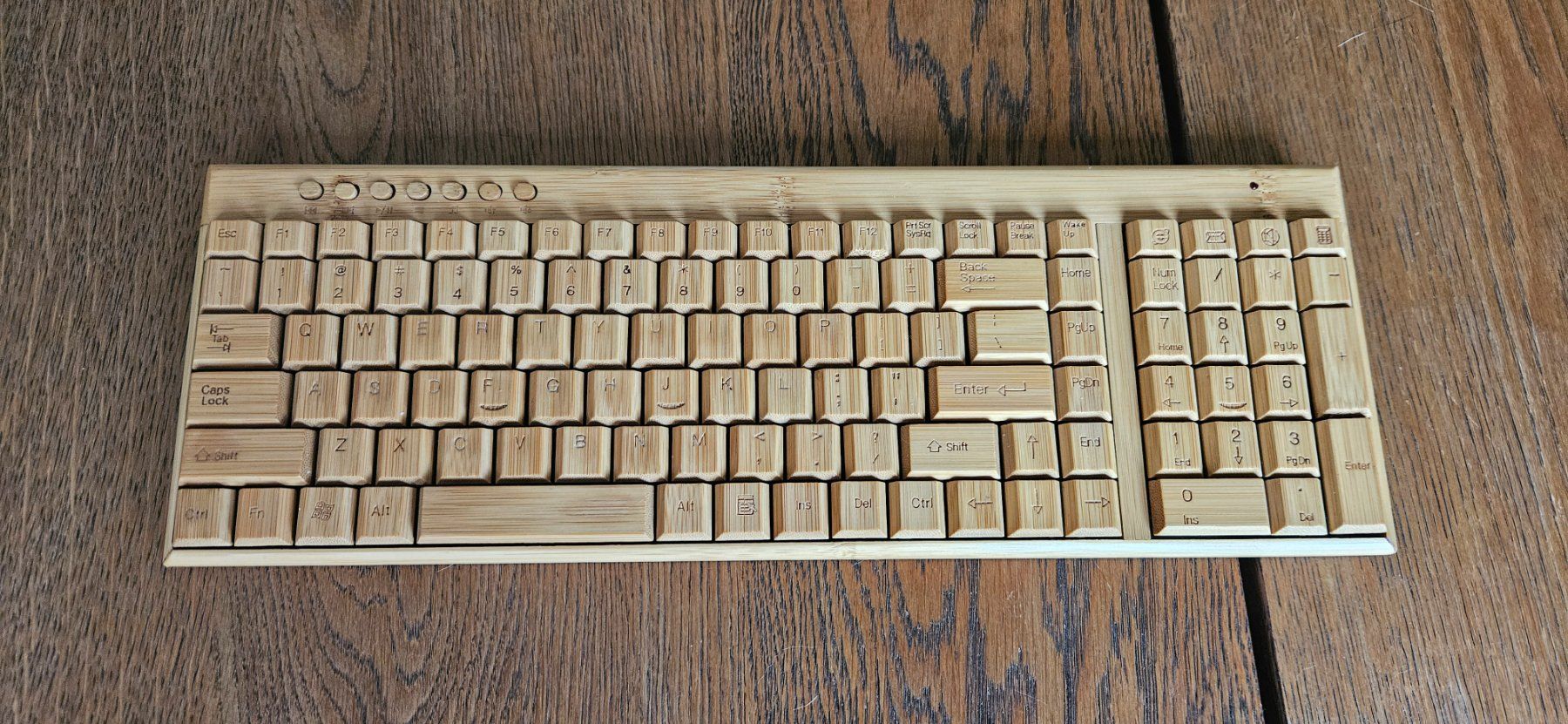 Tastaturen: Bambus Keyboard Tastatur Holz – Gebraucht aus Affoltern am Albis von Stefanie_89