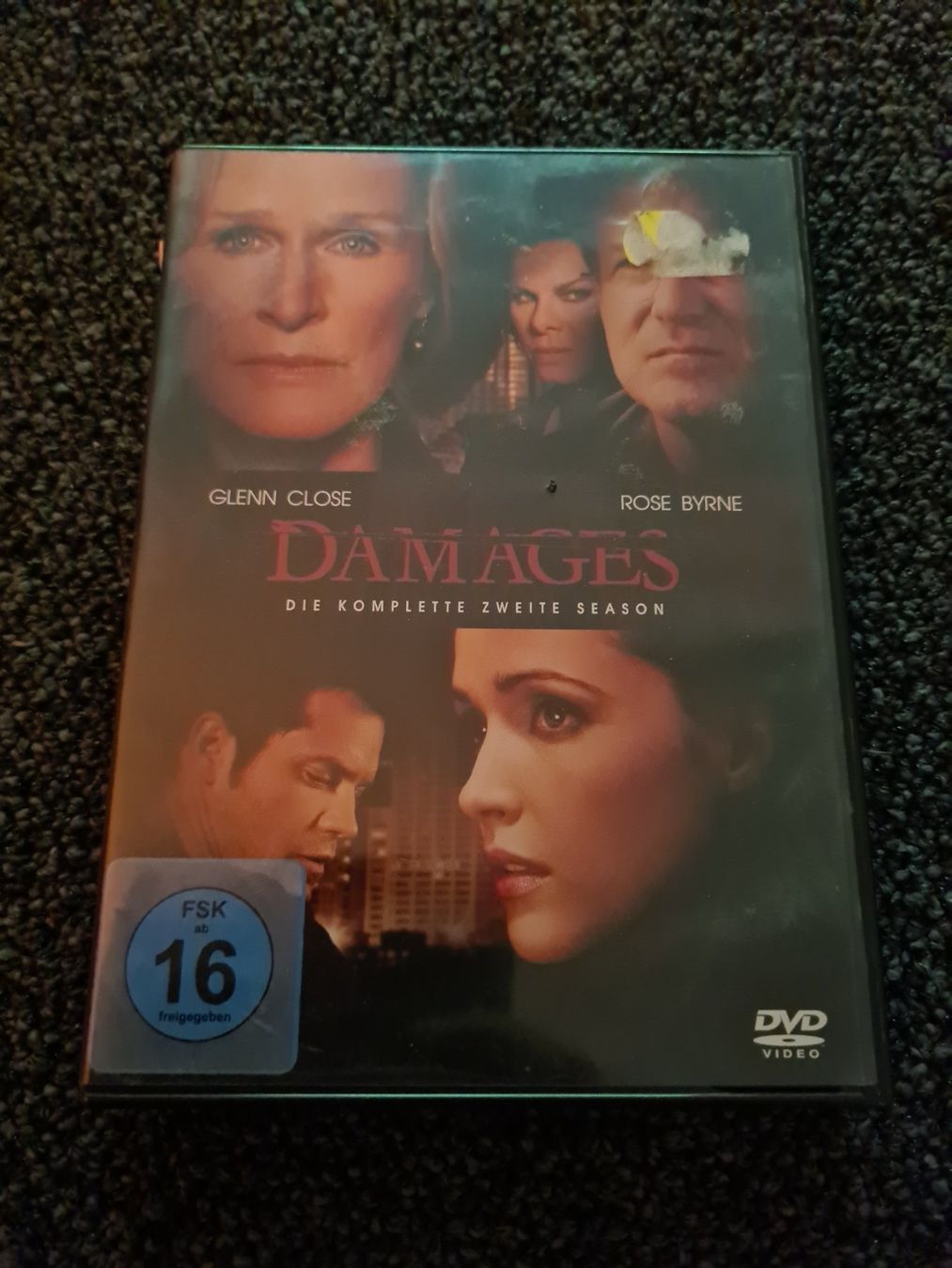 Tutti i DVDs: DAMAGES STAFFEL 2 – Usato da Ruswil venduto da jan_bxl5