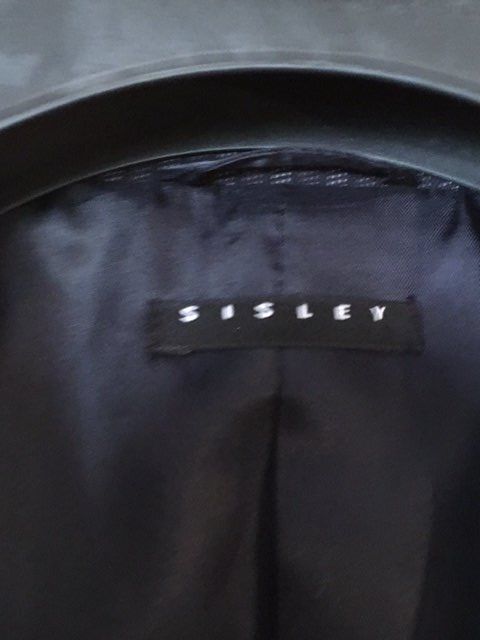 Sisley Giacche: Blazer de Sisley, trés chic – Nuovo (secondo la descrizione) da Bramois venduto da geo_9thw 2