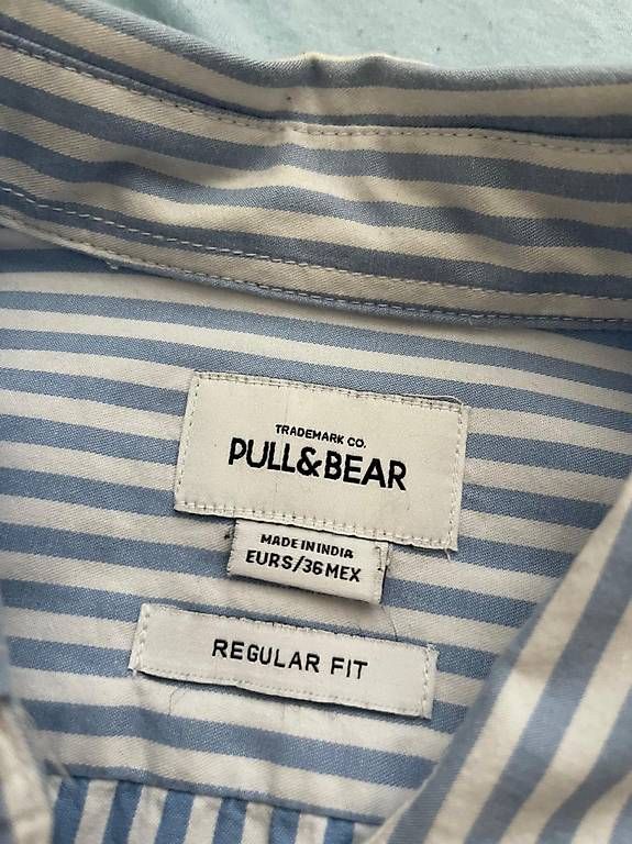 Pull&Bear Chemises: Pull&Bear Herrenhemd gestreift Gr. 36/M blau/weiss – Neuf (Voir description) à Oftringen par Kad.Ha 1