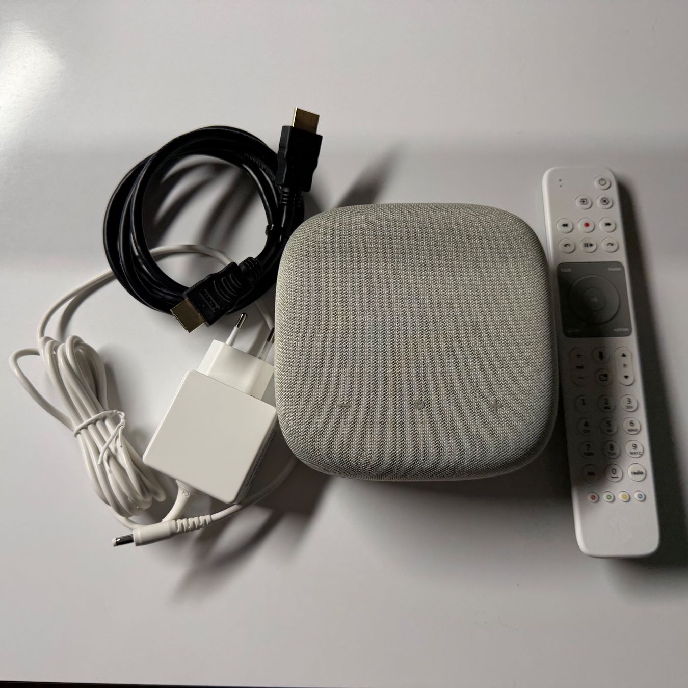 Swisscom Systèmes audio & multimédias: Swisscom TV Box IP2000 – D'occasion à Meilen par Andy2305