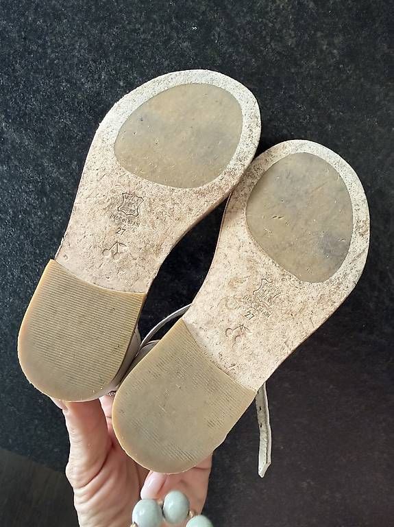 Schuhe für Jungen: Bonpoint Sandalen – Gebraucht aus Wädenswil von Cocomagi 2