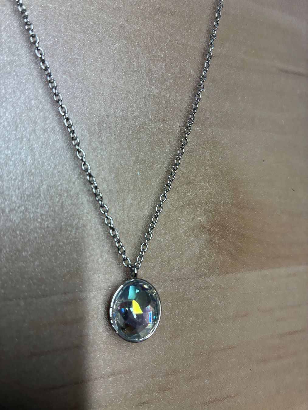 Swarovski Anhänger: Swarovski Anhänger an einer Kette – Gebraucht aus Zürich von van_5xbk 1