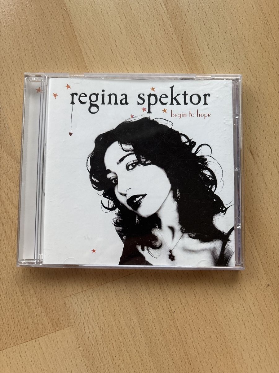 CD: Regina Spektor - Begin to Hope CD – Usato da Thun venduto da Gogan