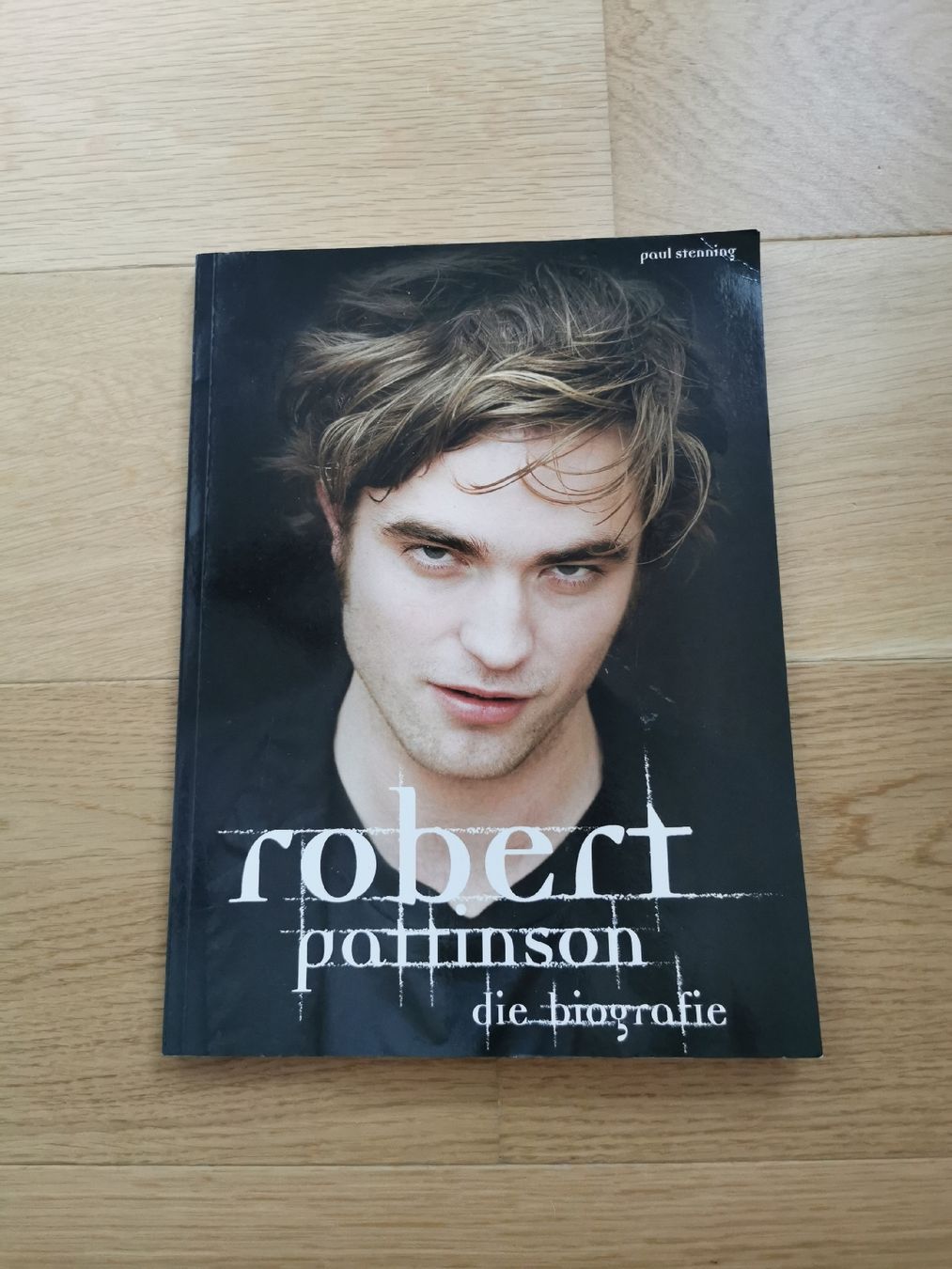 Libri: robert pattinson, die biografie – Usato da Unterlunkhofen venduto da bebiboar
