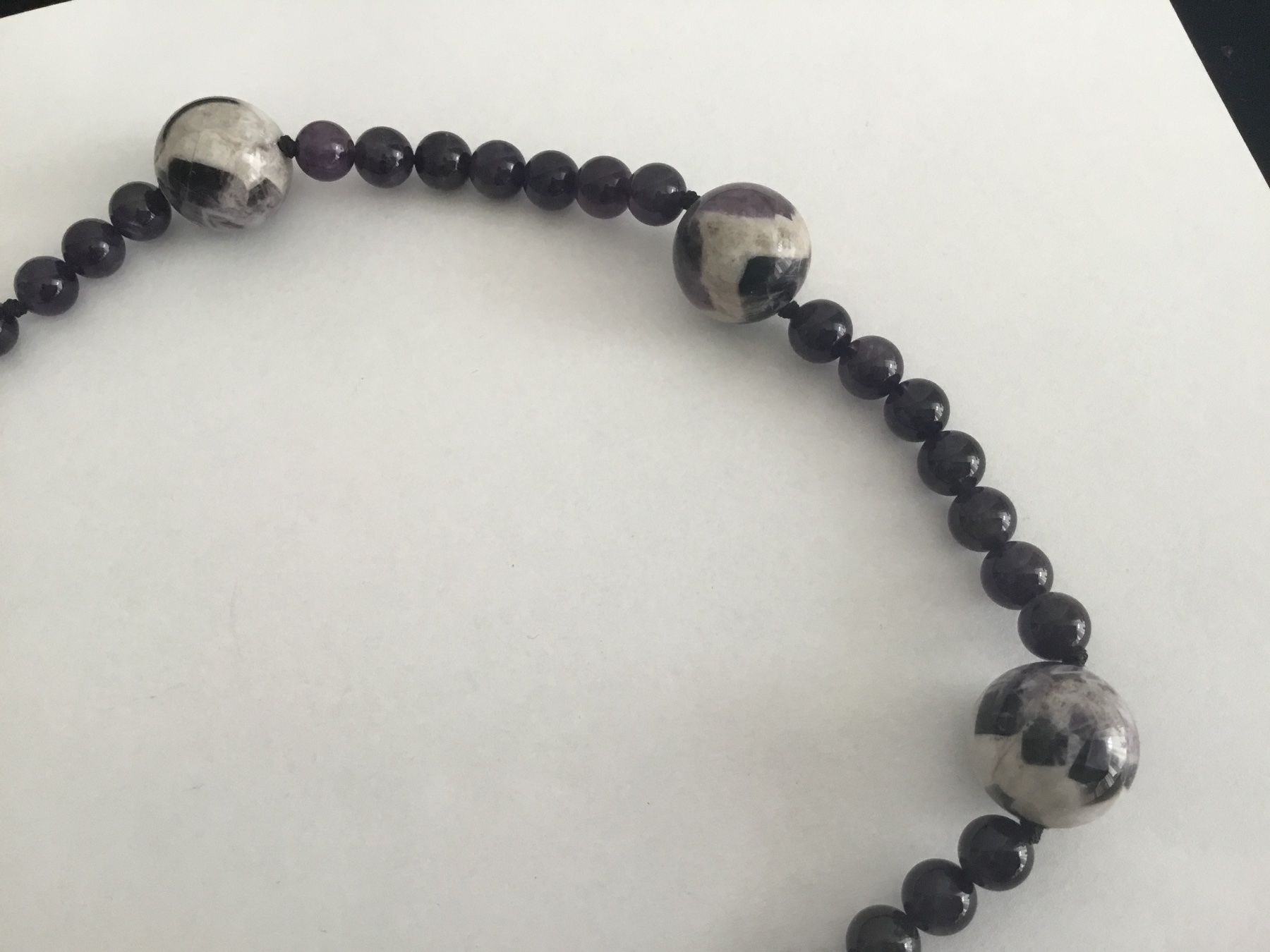 Catenine: Halskette Amethyst und Chevron-Amethyst Heilstein – Nuovo e nell'imballaggio originale da Doppleschwand venduto da Fortuna5859 3