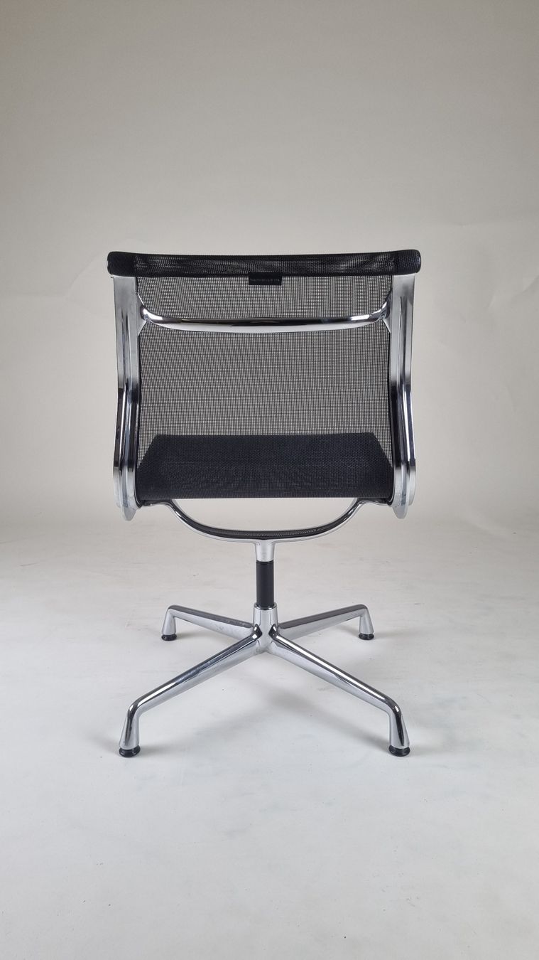Vitra Stühle: Vitra EA 108 Konferenzstühle – Gebraucht aus Affoltern am Albis von Zapro 4