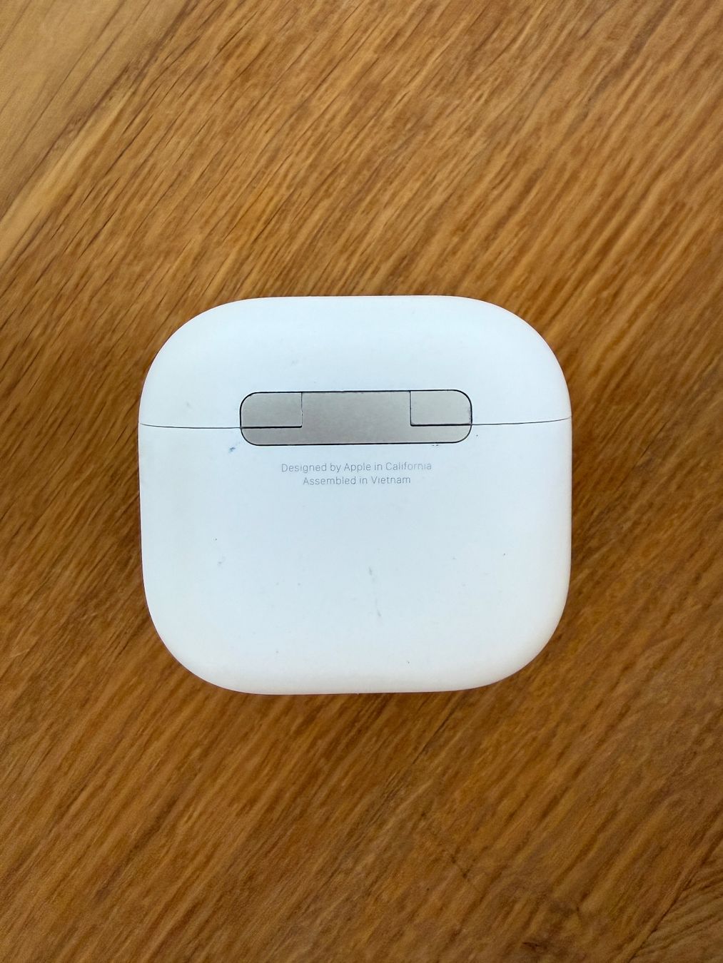 Apple Cuffie: APPLE AirPods 4 Charging Case – Usato da Lausanne venduto da Nine1982 5