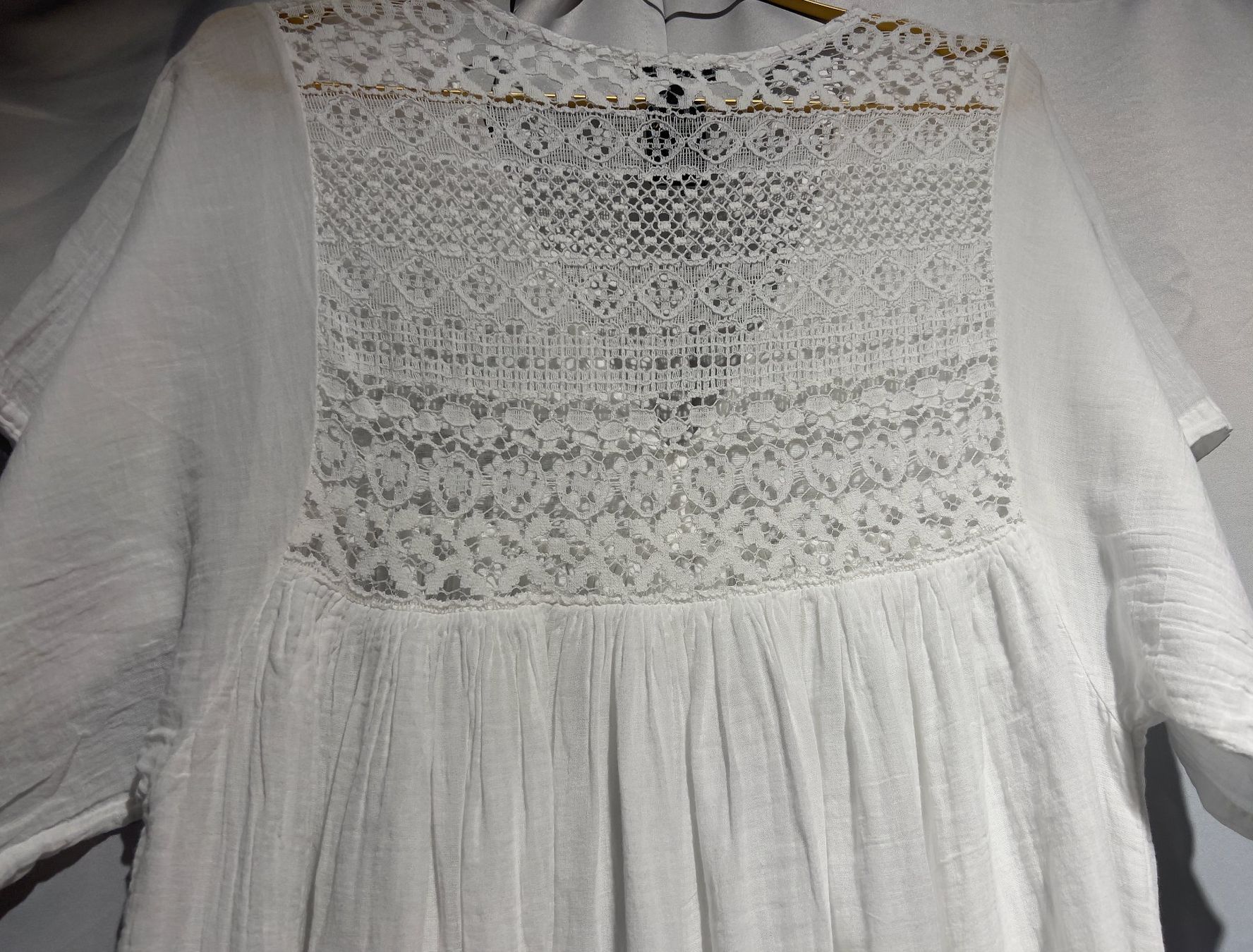 Kleider: Sommerliches Maxikleid mit Spitze – Neu und originalverpackt aus Zürich von Naebeli 2