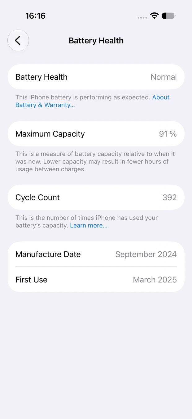 Apple Portables: Apple iPhone 16 Pro neuwertig mit Zubehör – Neuf (Voir description) à Tägerwilen par globial2010 7