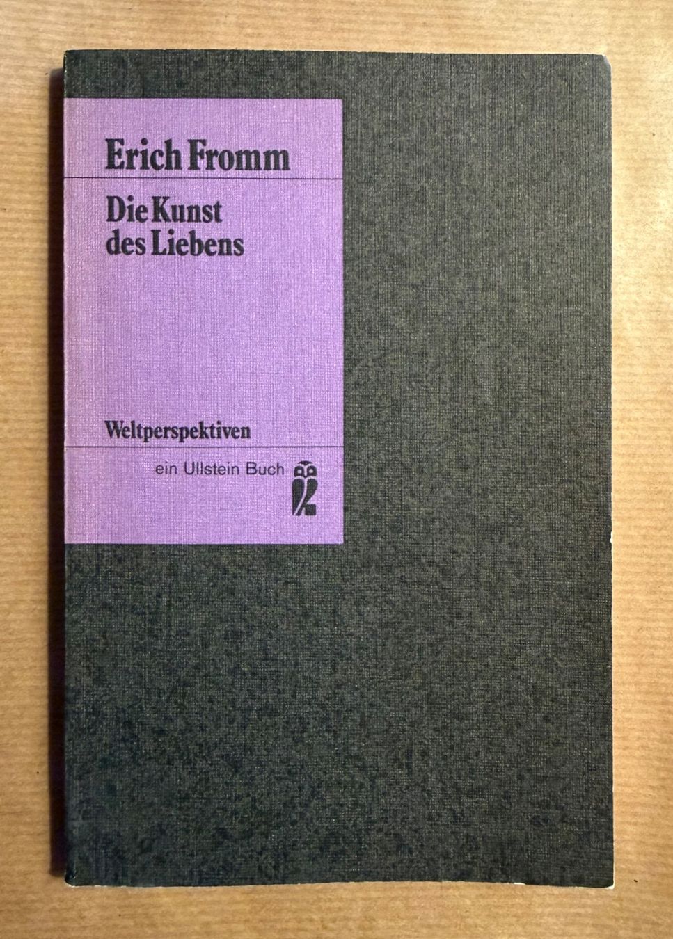 Libri: Die Kunst des Liebens - Erich Fromm – Usato da Moosseedorf venduto da smushpuff