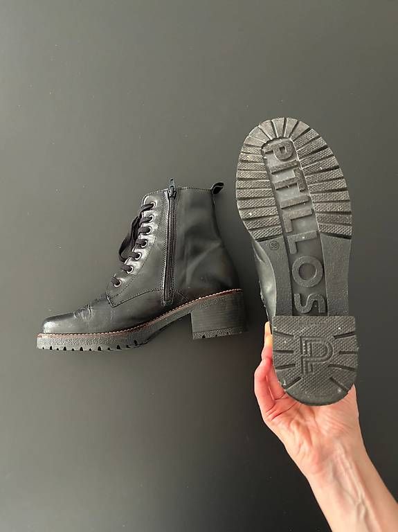 Scarpe da donna: Übergangsschuhe schwarz Damen – Usato da Luzern venduto da Rica83 1