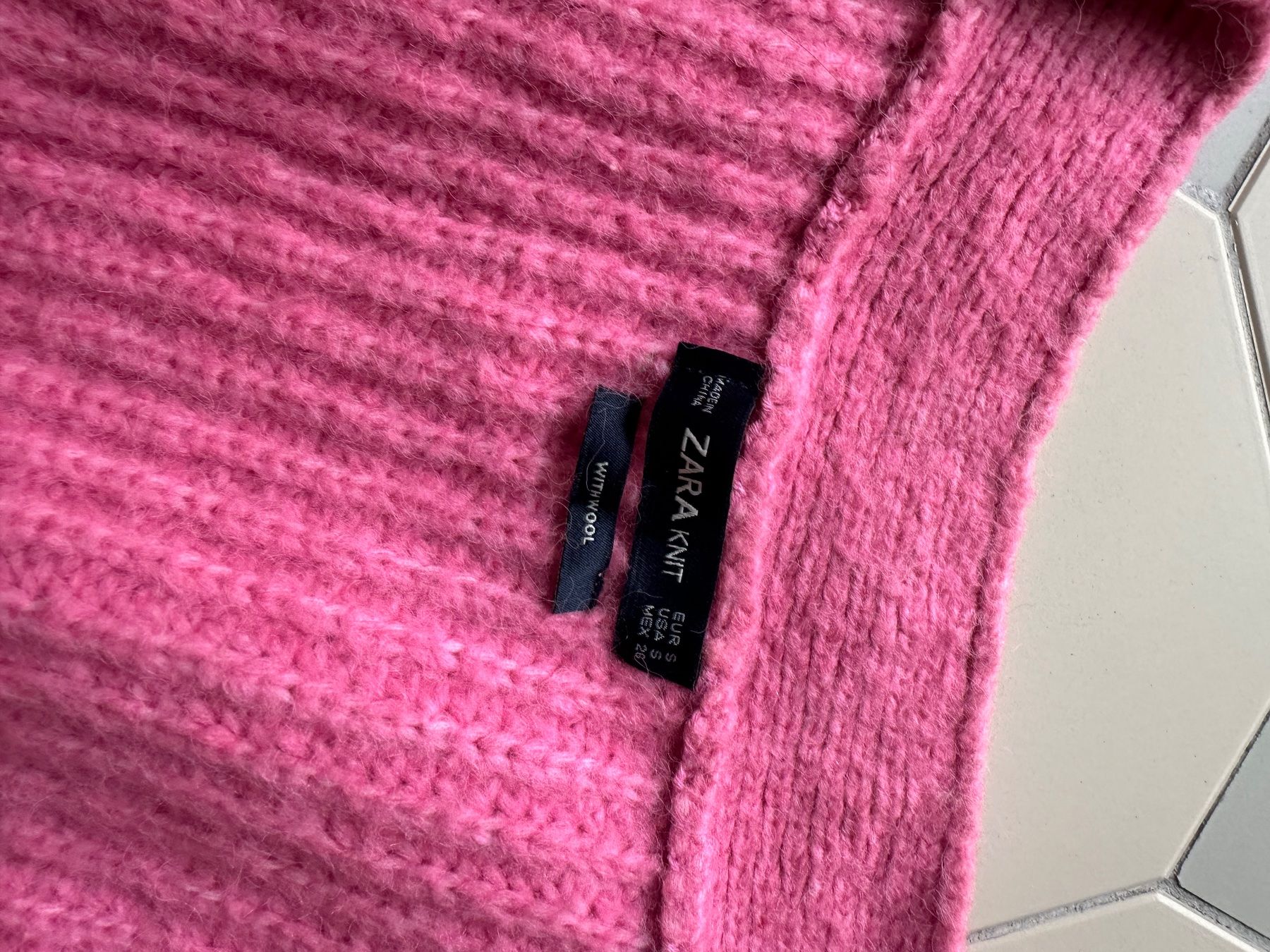 Giacche: Zara Strickjacke Pink – Usato da Zürich venduto da aow_8p7m 1
