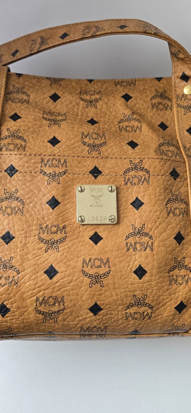 Mcm Borse da donna: MCM Shopper Medium Heritage Cognac Canvas – Usato da Niederteufen venduto da Mira_72 6