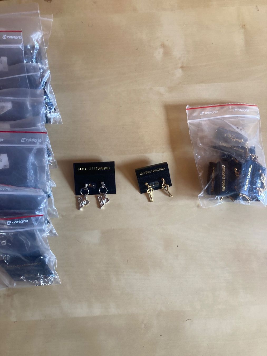 Autres bijoux: Modeschmuck – Neuf avec emballage d'origine à Schwanden GL par bait04 1