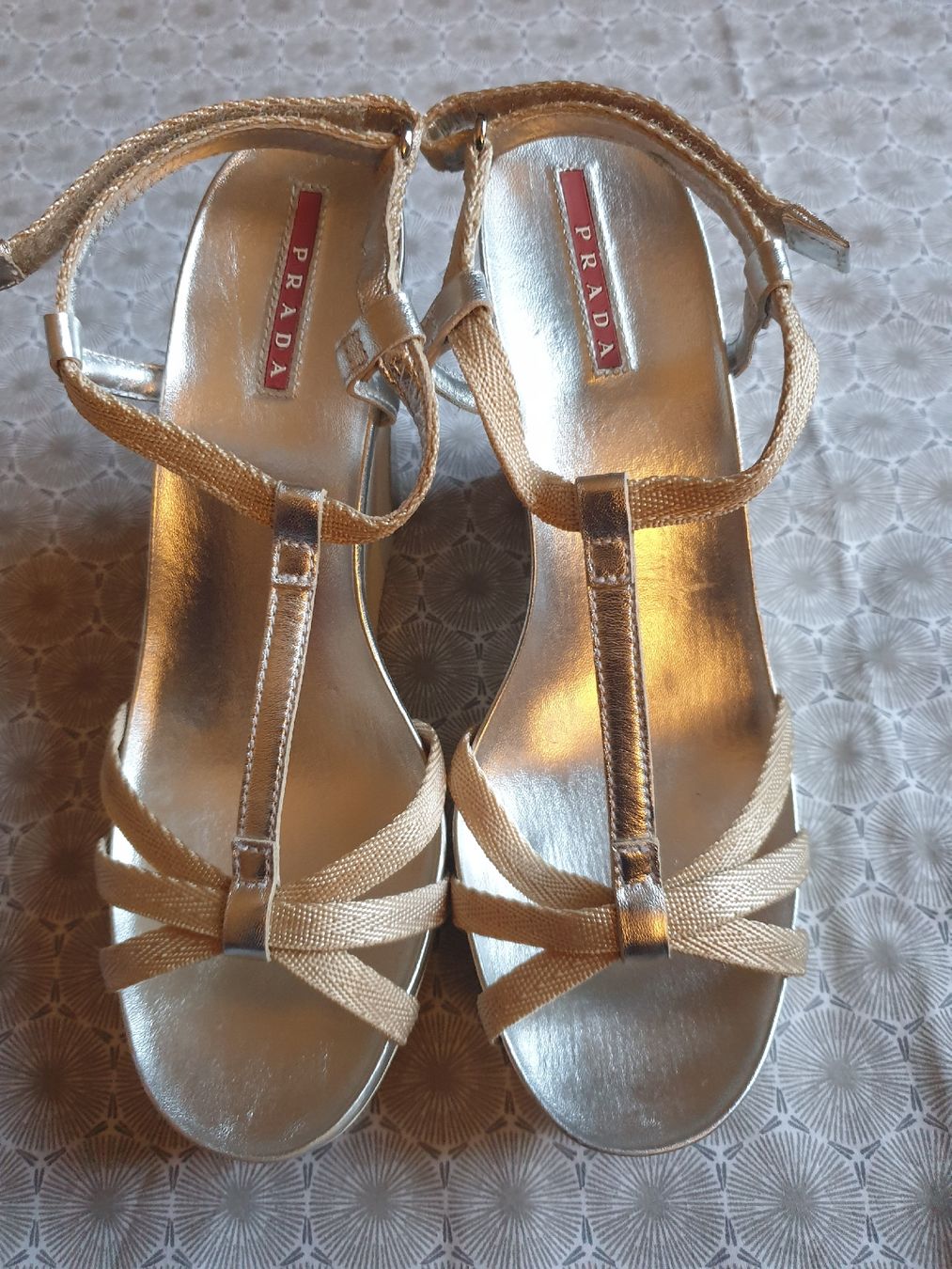 Prada Scarpe da donna: Sandalen Gr.39.5 Prada silber – Nuovo (secondo la descrizione) da Zürich venduto da yoarg 3
