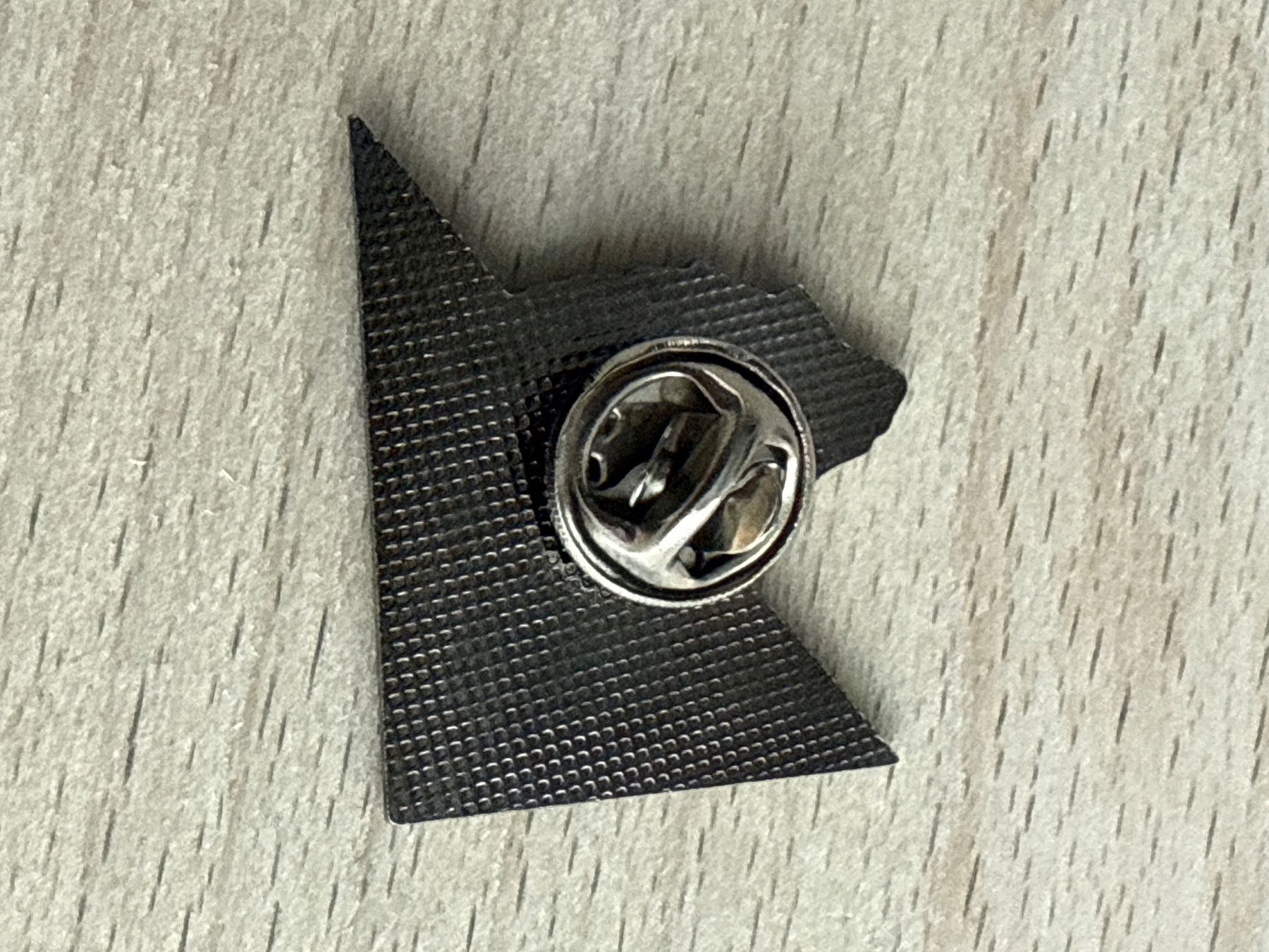 Placchette & Badge: Pin Riff & Raff – Usato da Glattbrugg venduto da Schweigmatt 1