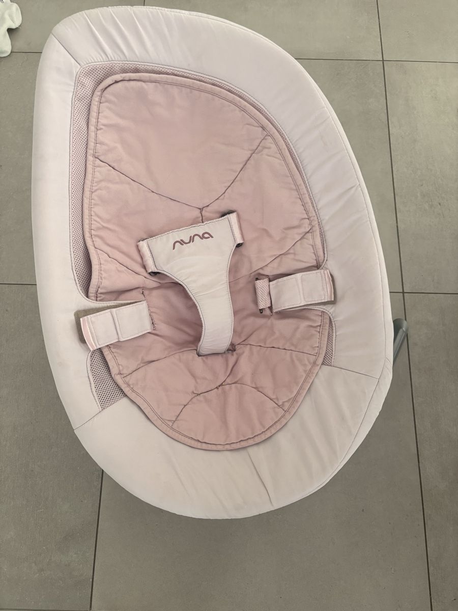 Nuna Sdraiette & Sdraiette a dondolo: Nuna Babywippe Leaf rosa gebraucht – Usato da Frenkendorf venduto da SanjaZ02 3