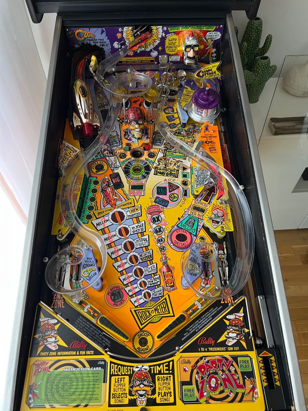 Flipperkästen: Flipper Bally The Party Zone – Gebraucht aus Plan-les-Ouates von sse_tbd8 6