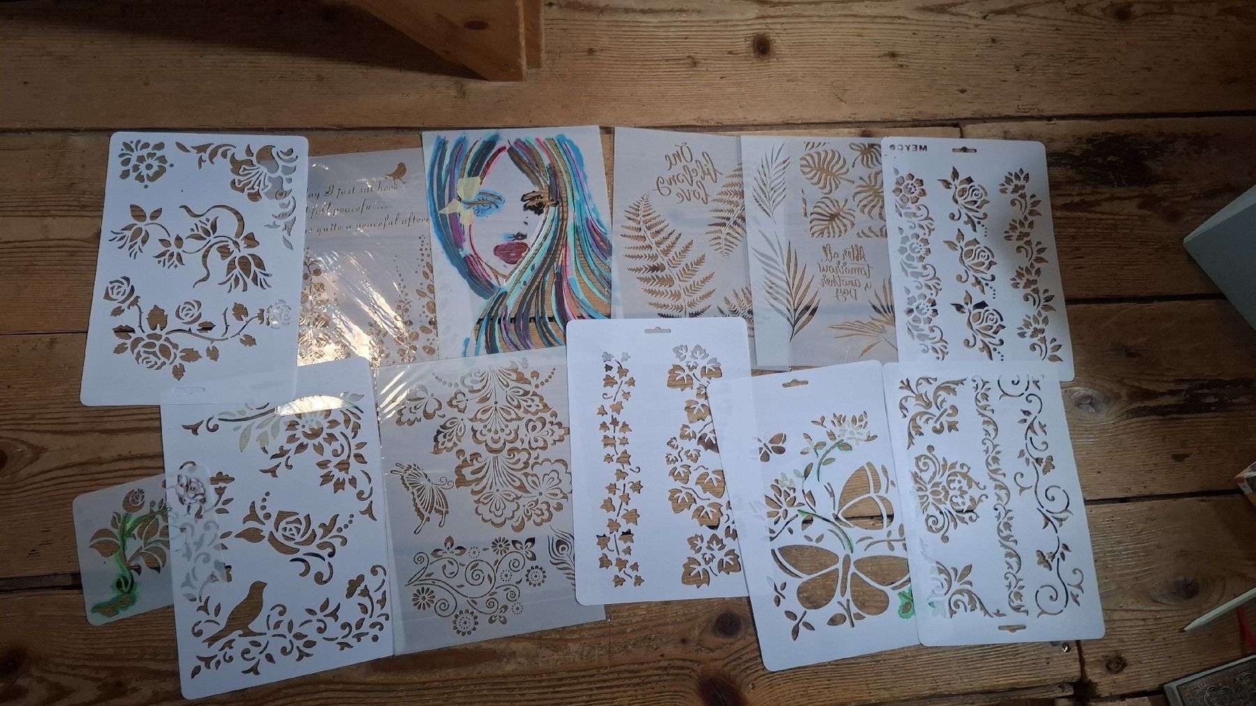 Schablonen: Bastelschablonen diverse – Gebraucht aus Ebnat-Kappel von Aibur