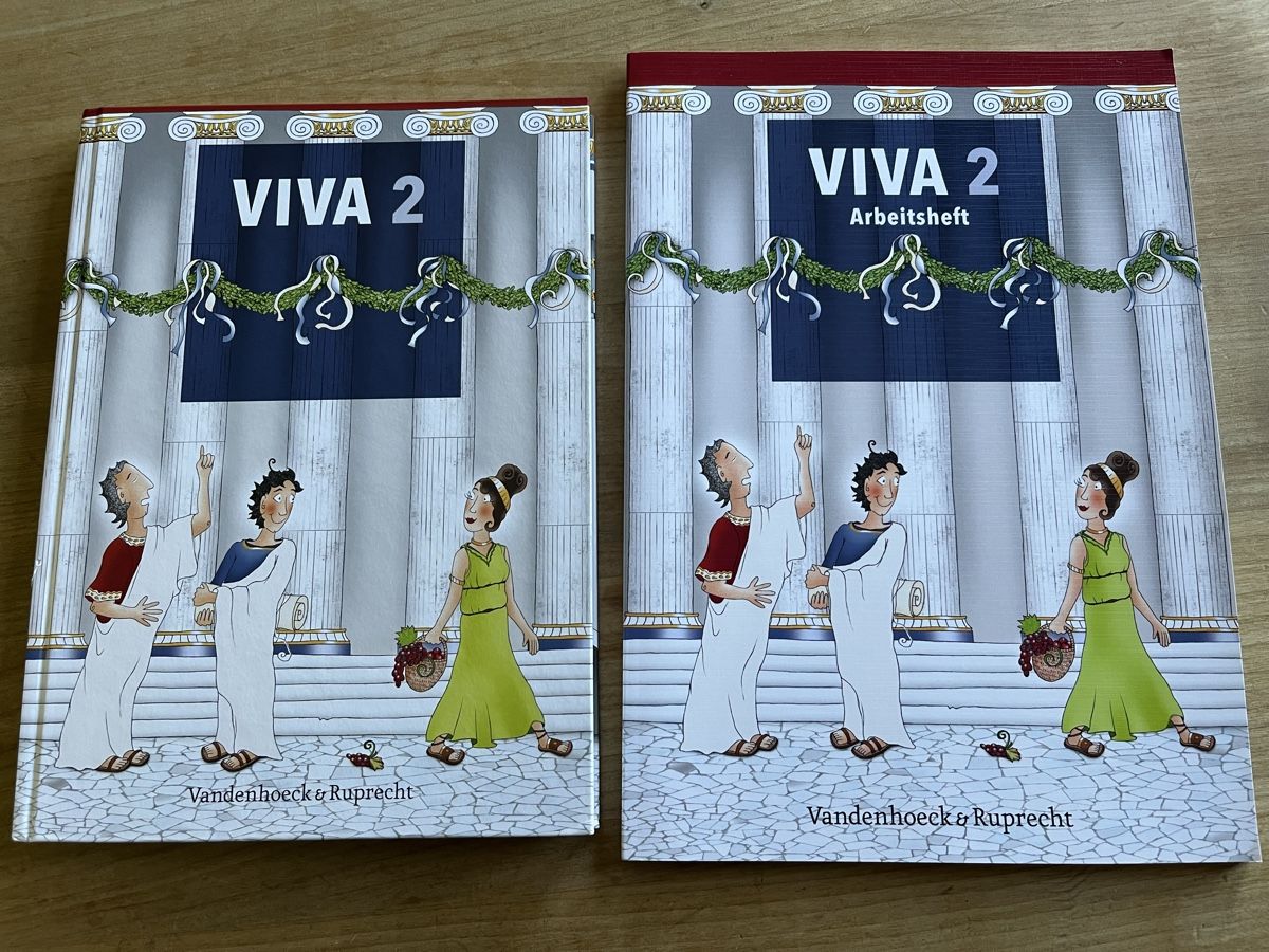 Bücher: Latein Viva 2 Buch und Arbeitsheft – Neu (gemäss Beschreibung) aus Turbenthal von Osolemio1
