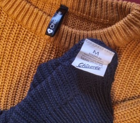 Strickpullover kurz / Gr. M / Camel/Blau