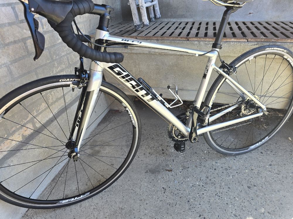 Giant Velos: Rennvelo Giant Defy 1, Top Zustand, wenig gefahren! – Gebraucht aus Aarberg von 2002stefan 6