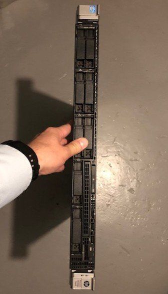 Hewlett Packard Server: HP ProLiant-Server DL360p Gen. 8 (Rackserver) – Usato da Buchs SG venduto da Handyman77 1
