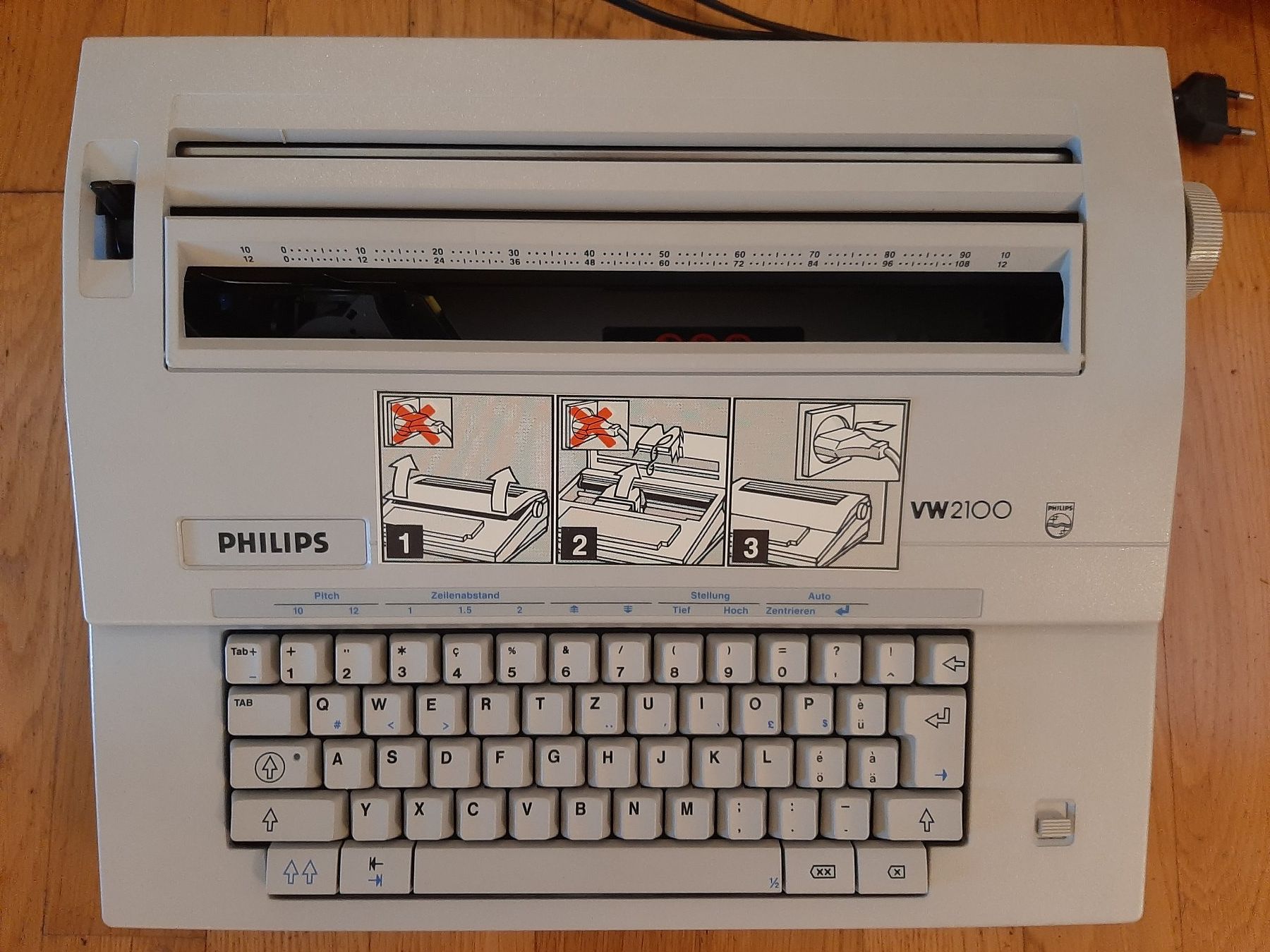 Philips Machines à écrire: Schreibmaschine Philips – D'occasion à Zürich par leo_6bbs