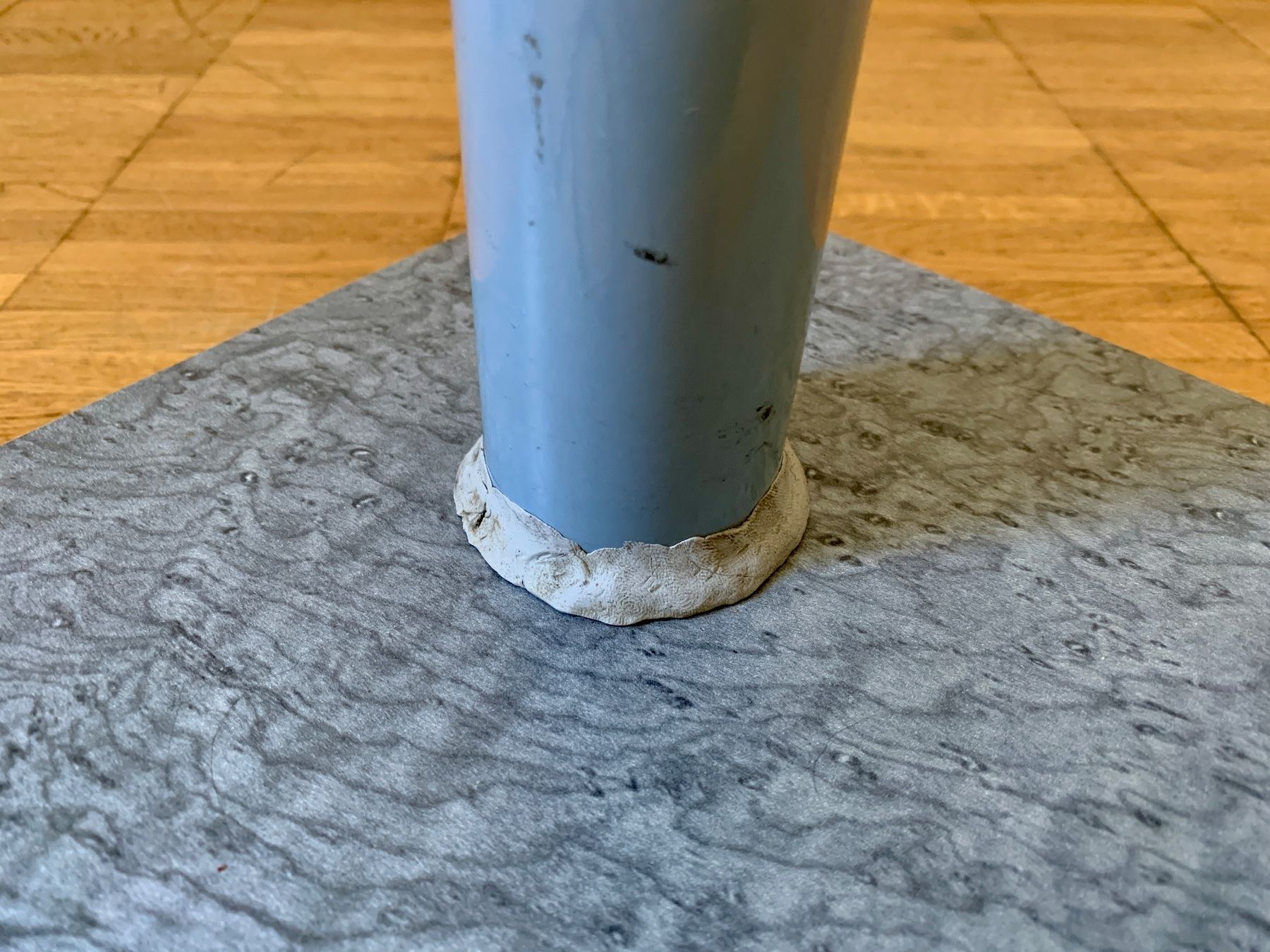 Lampen: Grafische Tischlampe / Bodenlampe – Gebraucht aus Zürich von Les_Zurichois 4