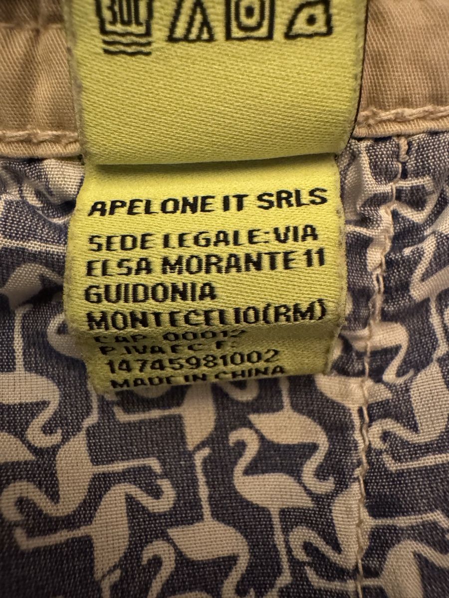 Pantaloni: Khaki Cargo Shorts Size 30/44 – Usato da Gümligen venduto da PSK 5