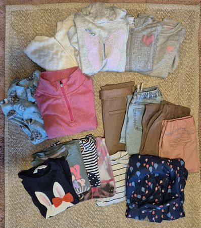 Kleidungspaket Mädchen Grösse 122 gebraucht