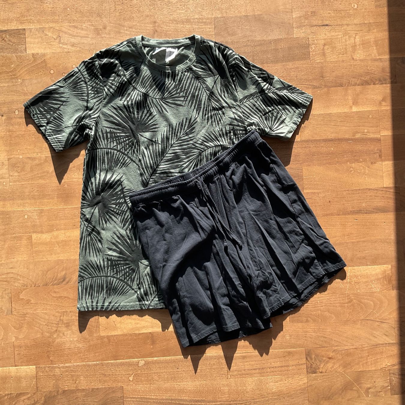 Pigiami: Sommer-Pyjama, Gr. M (48/52) – Usato da Wattwil venduto da Marlan3