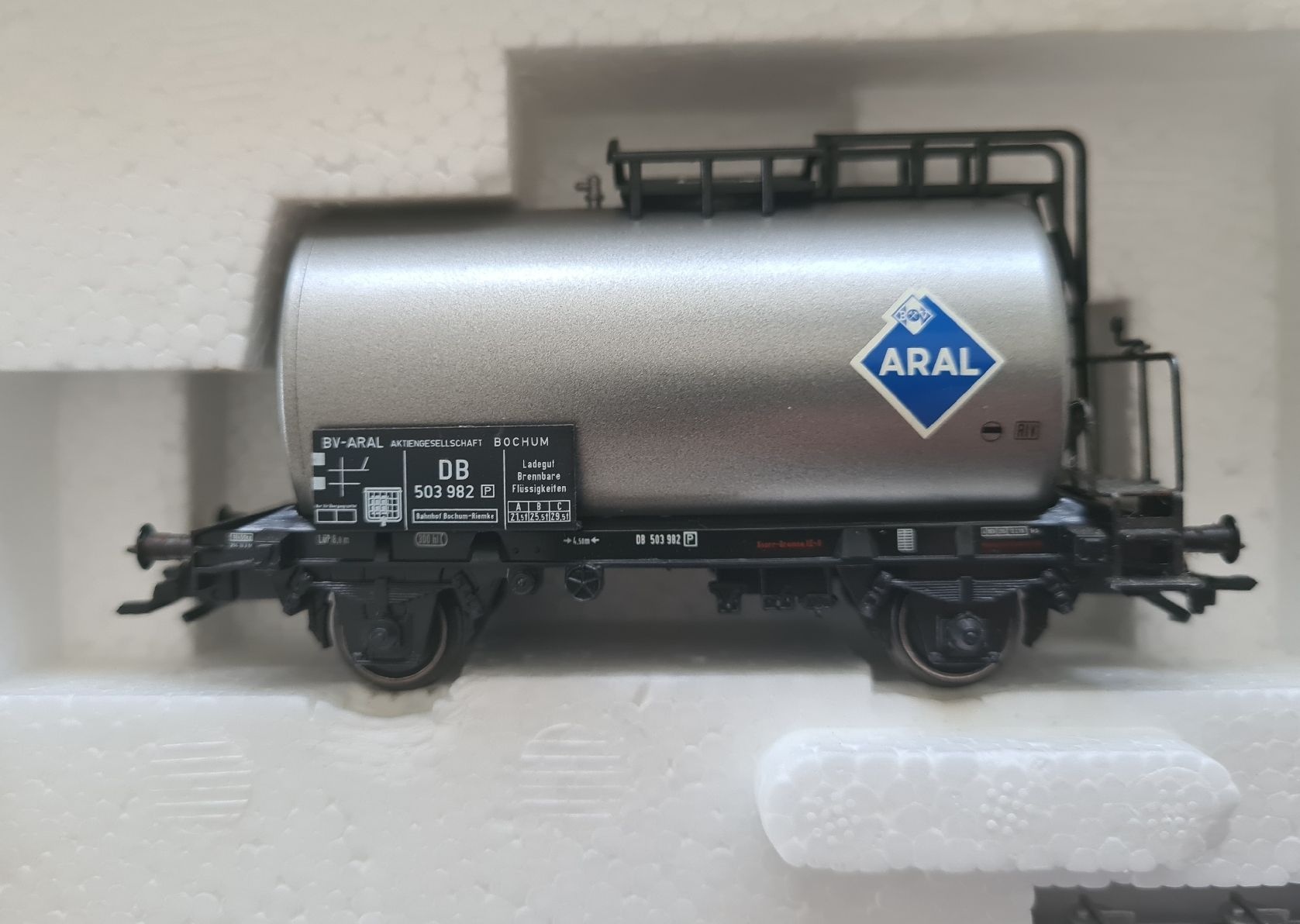 Märklin Modelleisenbahnen: Märklin 47903, Aral, Tankwagen – Gebraucht aus Ebikon von Donar50 2