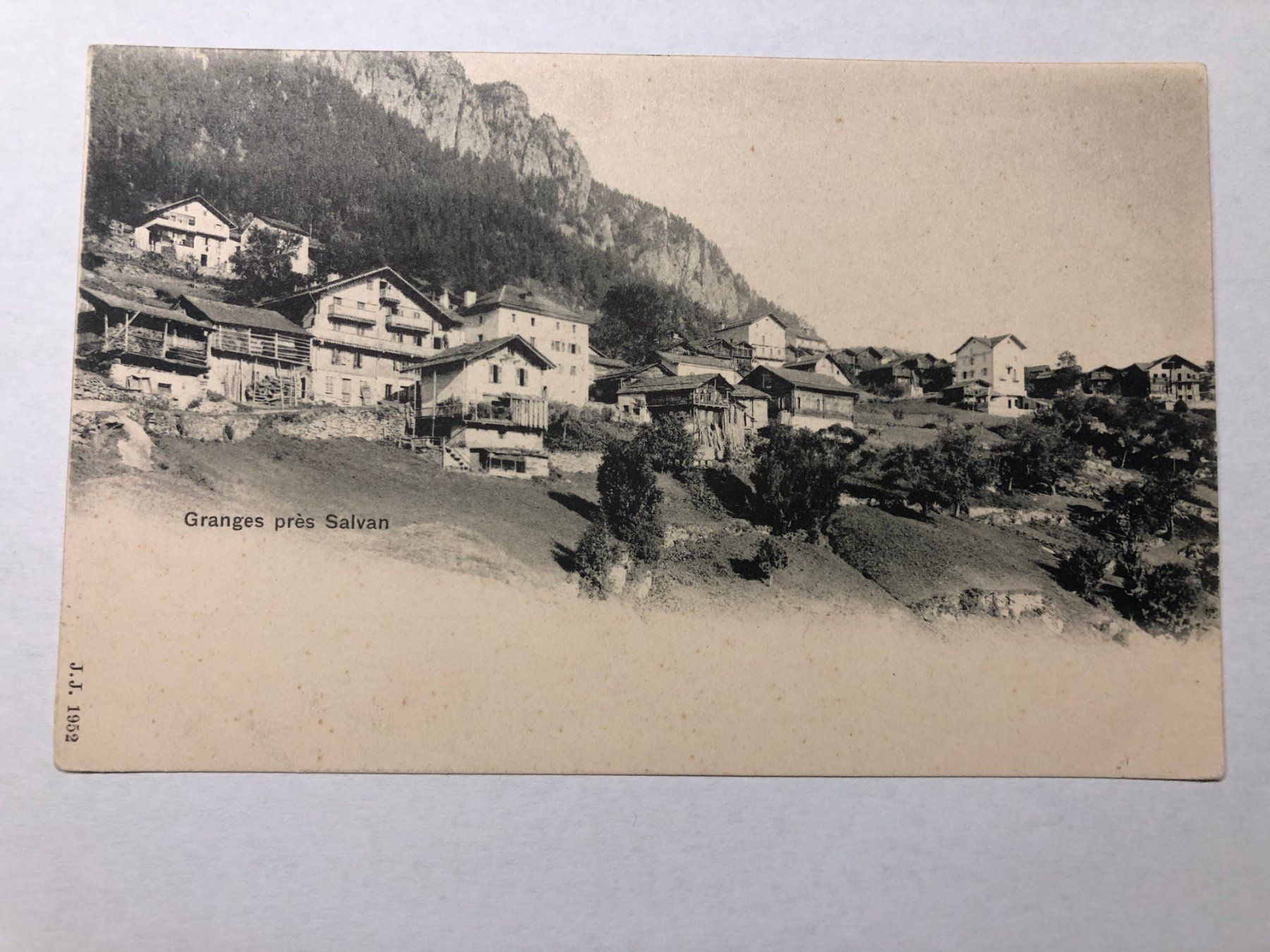 Cartoline postali: Ansichtskarte Granges près Salvan Wallis – Usato da Pfäffikon ZH venduto da Waltoversand