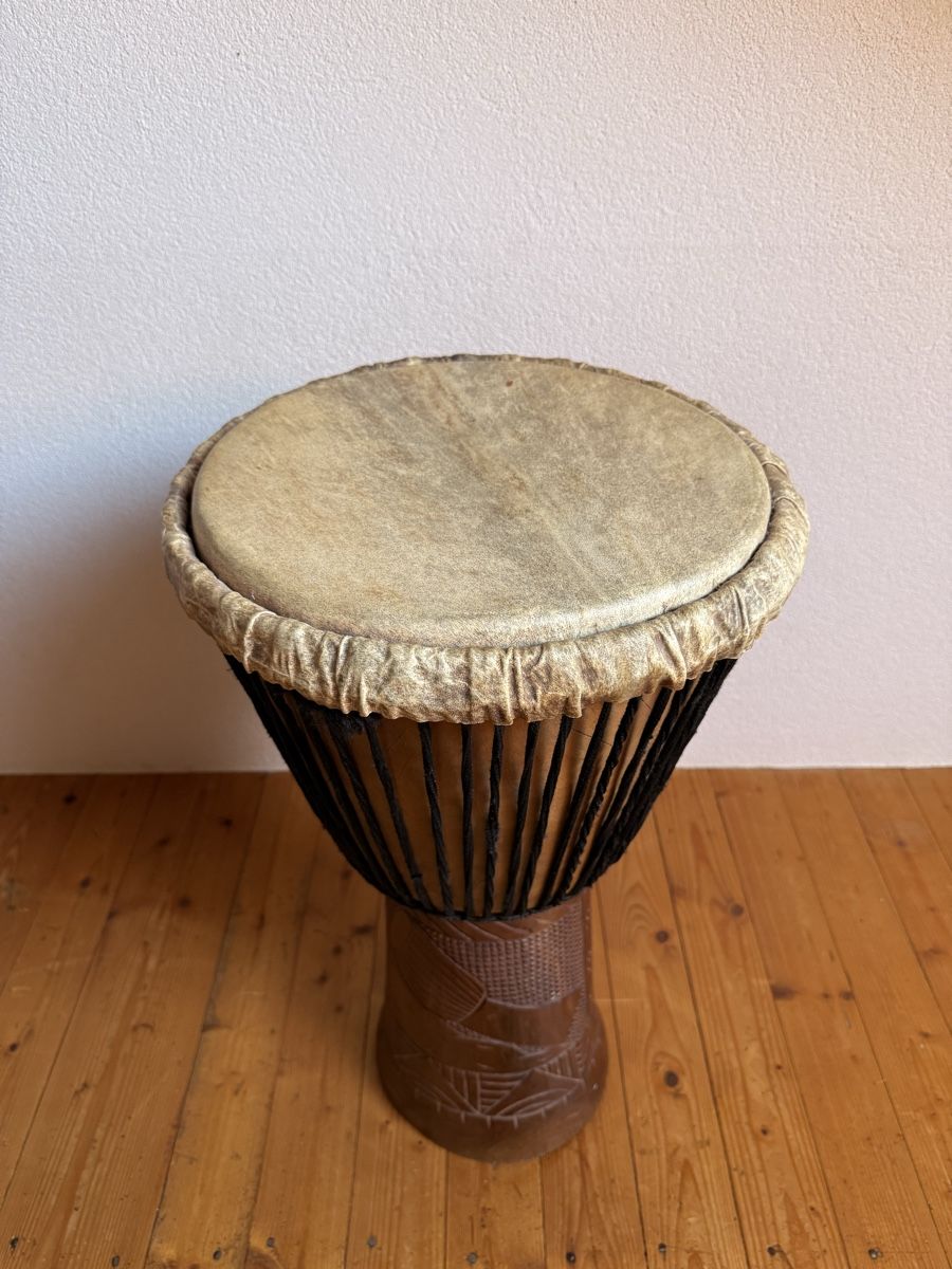 Musikinstrumente: Djembe, neu bespannt – Gebraucht aus Zürich von L.S69 2