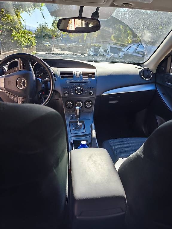 Autos: Mazda 3  – Gebraucht aus geneve von davidgeneva 4