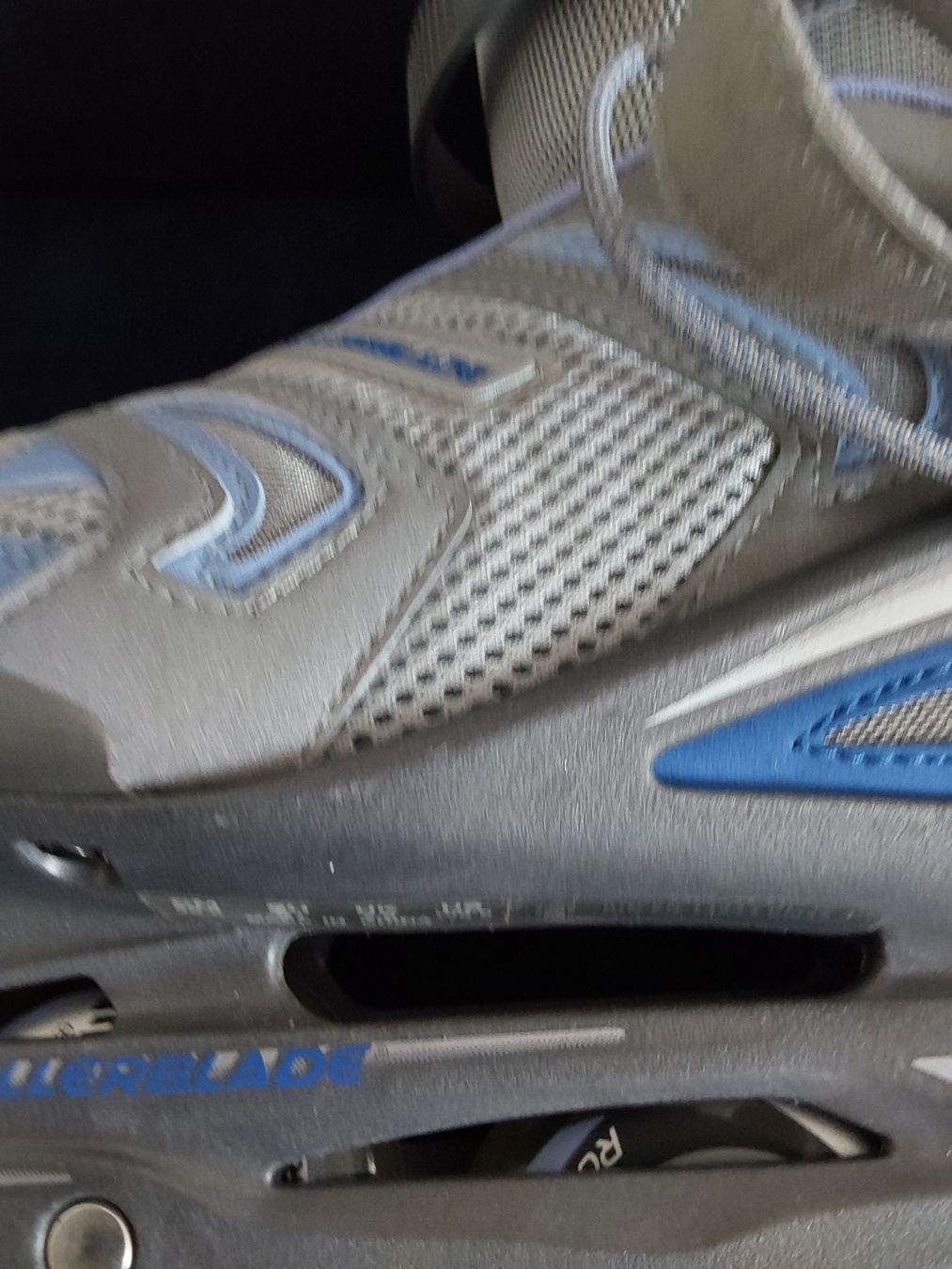 Pattini in linea & Pattini a rotelle: Inlineskates mit Schutzausrüstung Grösse 41 – Usato da Uster venduto da chetere 3