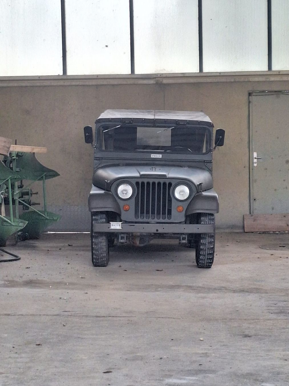 Jeep Autos: Jeep Kaiser CJ5 12V – D'occasion à Uzwil par dor_bn8k 3