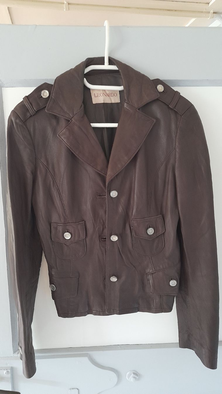 Giacche: Lederjacke von Leonardo, in Gr. S – Usato da Nesslau venduto da Churfirsten08