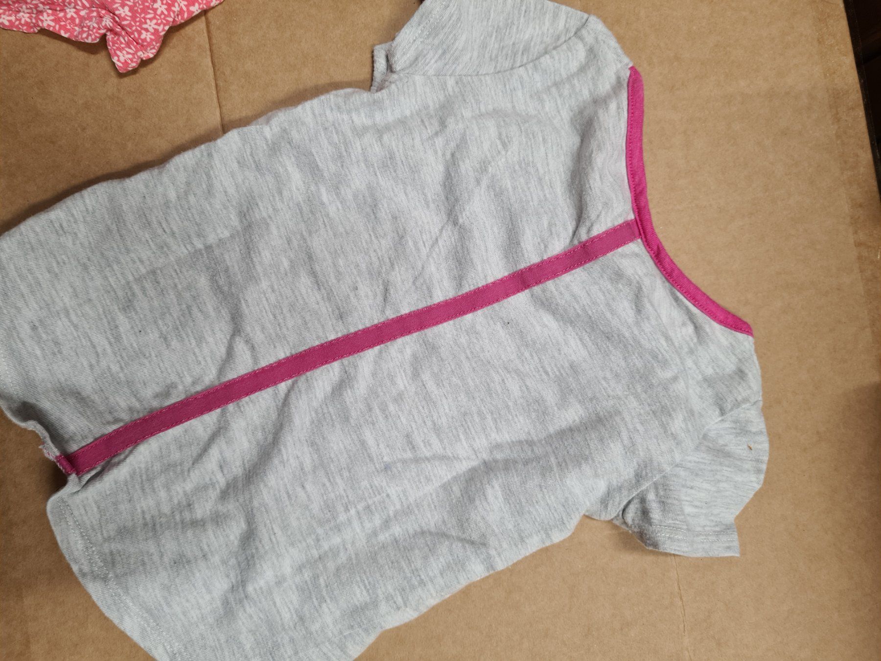 Chemises, Tops & T-shirts: Baby T-Shirt 80 – D'occasion à Amriswil par used2use 2