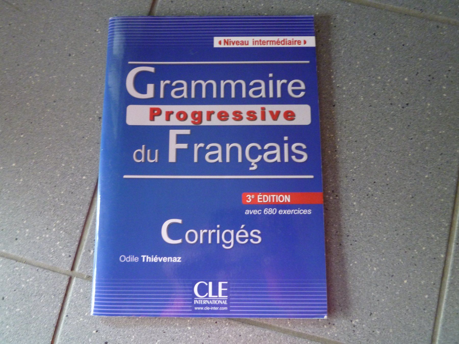 Libri: Grammaire Progressive du Français Corrigés Büchlein – Usato da Dättlikon venduto da Mamakuga