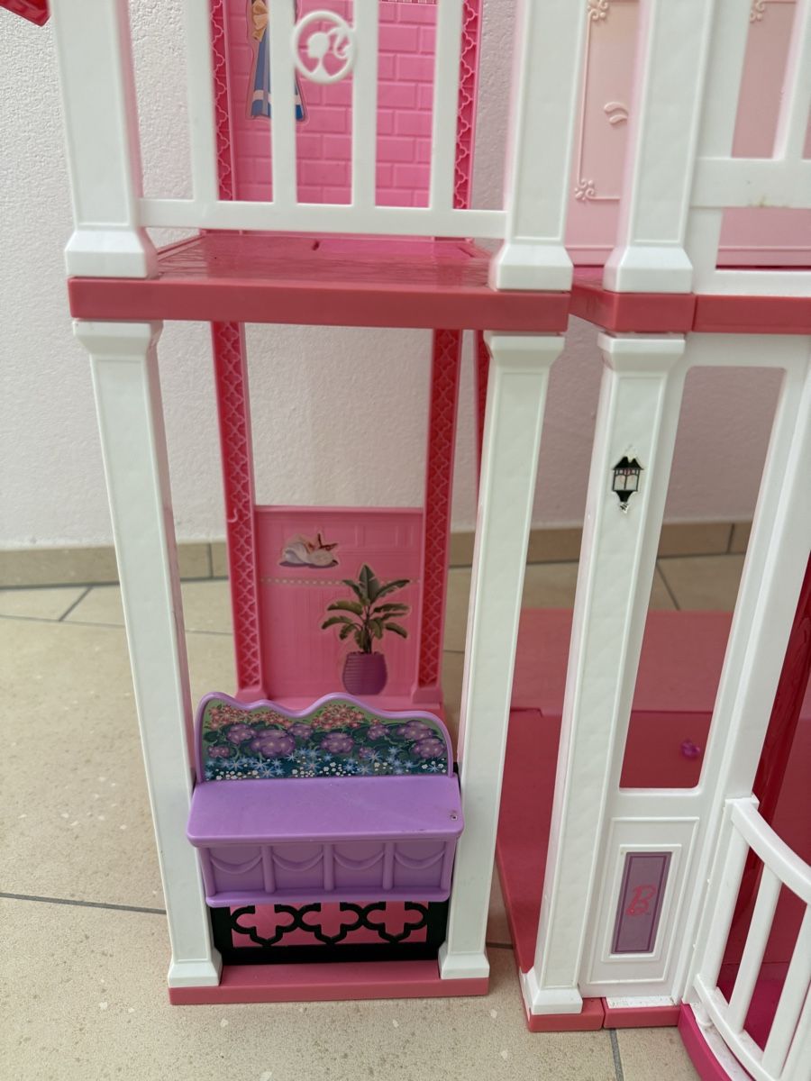 Barbie Case e mobili per bambole: Barbie Dream House – Usato da Meggen venduto da Petra-Arte 3