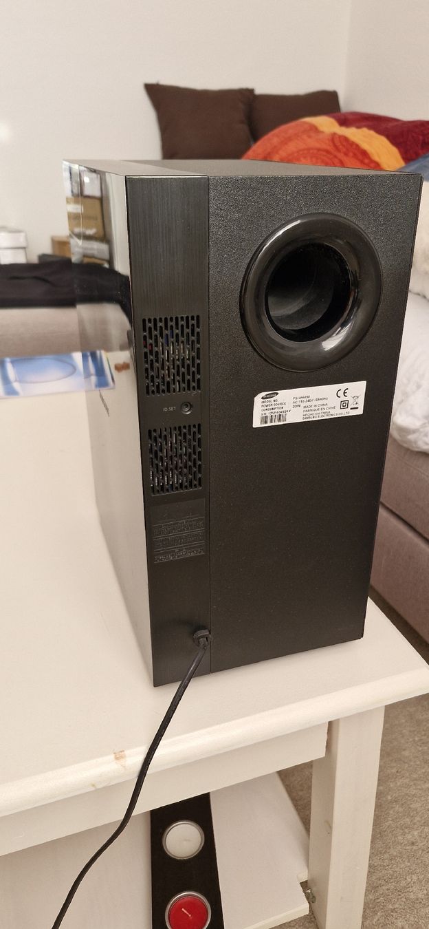 Samsung Home Cinema: Samsung Hw-H450 290 W, 2.1 Kanal – Usato da Buchs SG venduto da stevemcfly 5