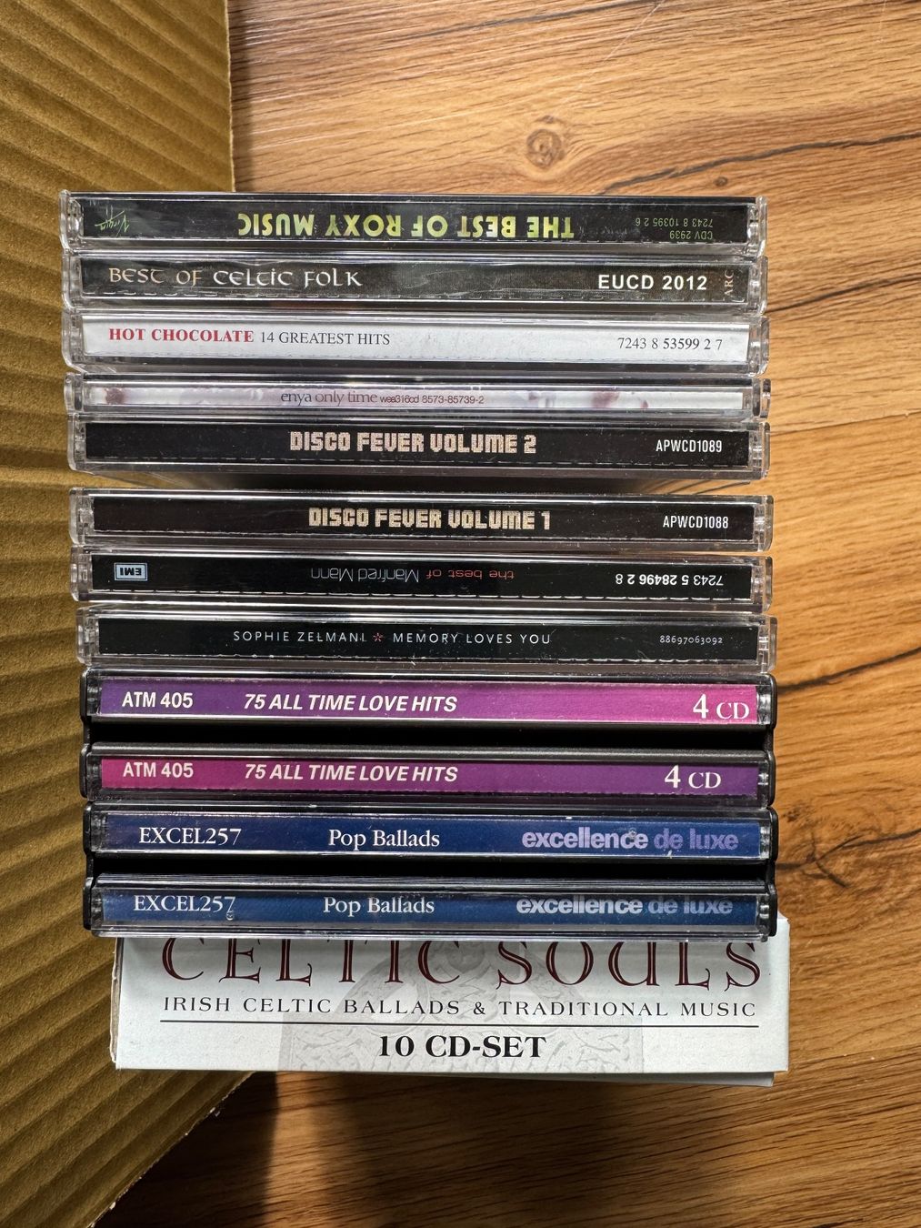 CDs: CD-Sammlung Div. Genres - gem Foto – D'occasion à Münchenbuchsee par kalapani 1