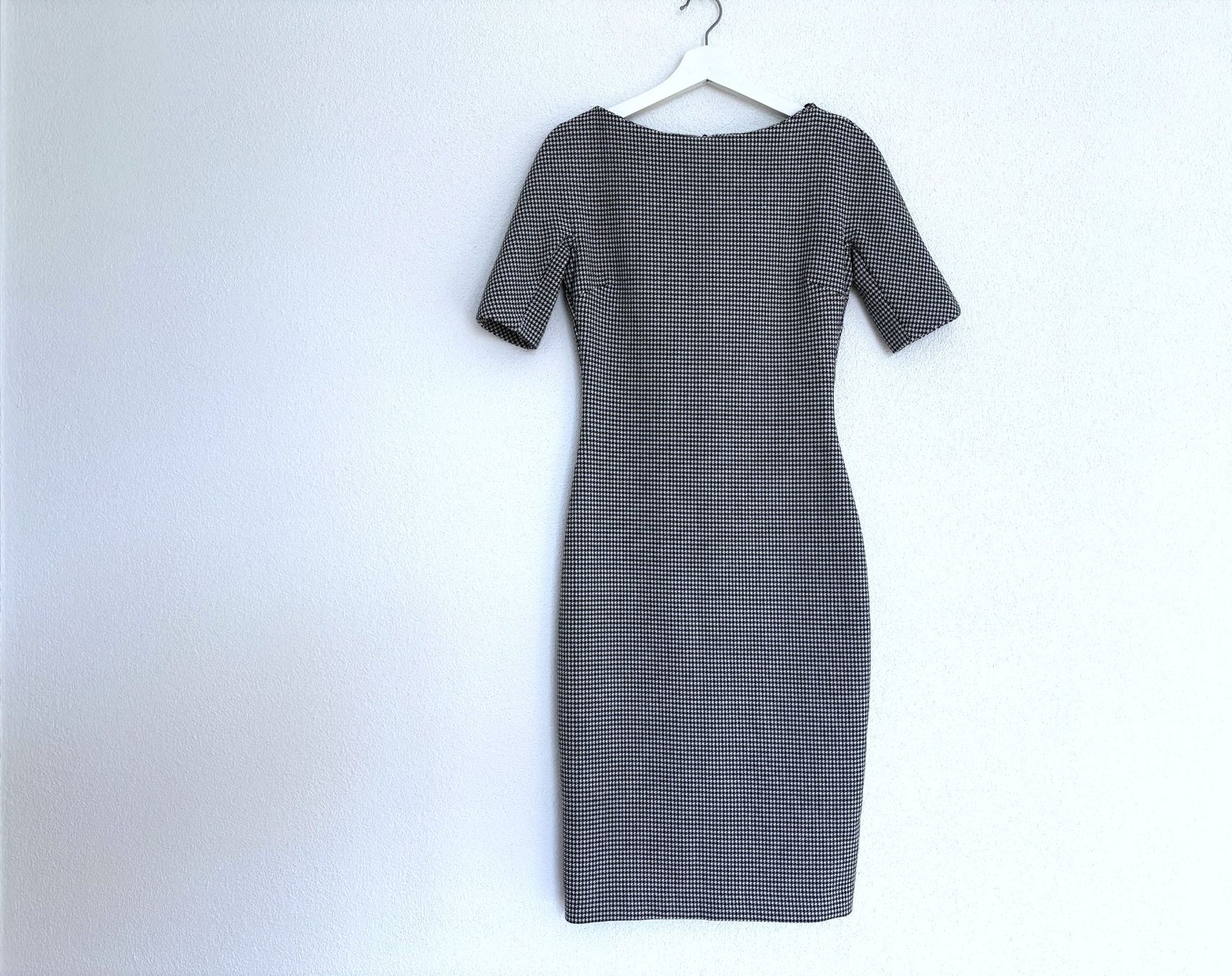 Robes: Basic Kleid Hahnentrittmuster Gr.XS – D'occasion à Holzhäusern ZG par paula_w