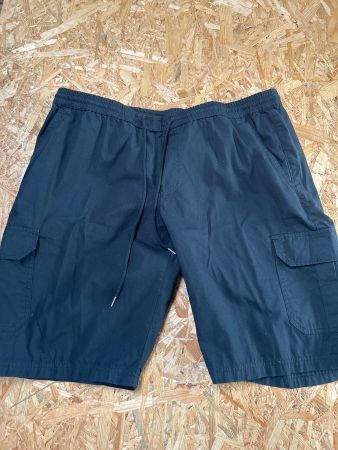 Schwarze Herren Sommer Shorts, Grösse 2XL Bundweite ca. 102