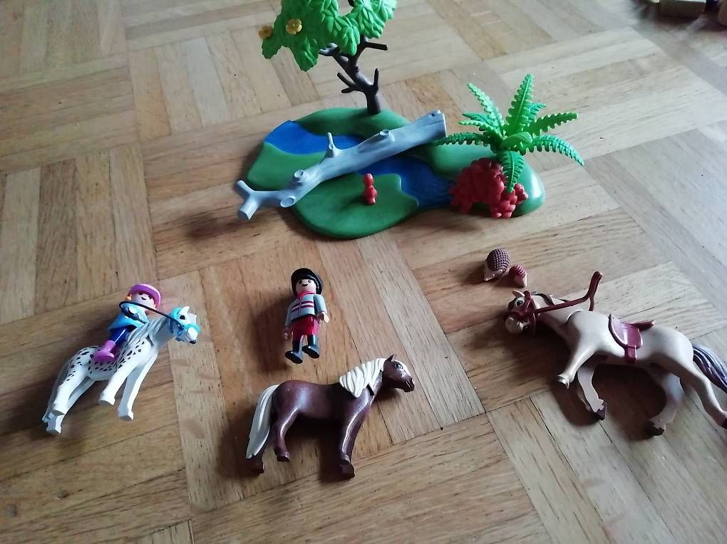 Giocattoli: Verkaufe einen Playmobil "pausenplatz" – Usato da Günsberg venduto da ste_qq59