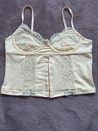 Body Cream Top Spitzenbesatz Hakenverschluss Damen S/M